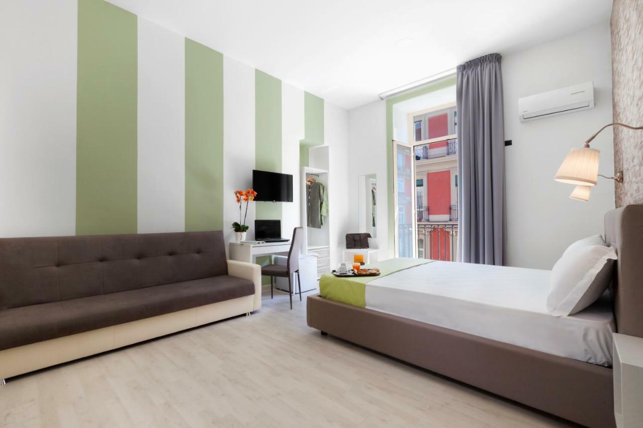 Bed and Breakfast Rainbow Napoli Exterior foto